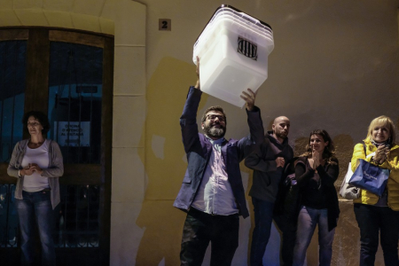 Presentació dels resultats del referèndum a Collbató