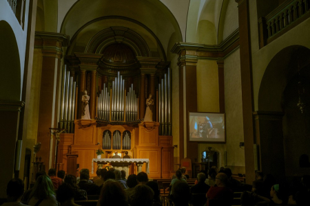 Bernat Bailbé interpreta Bach
