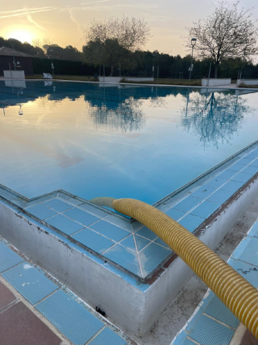 Buidatge de piscina