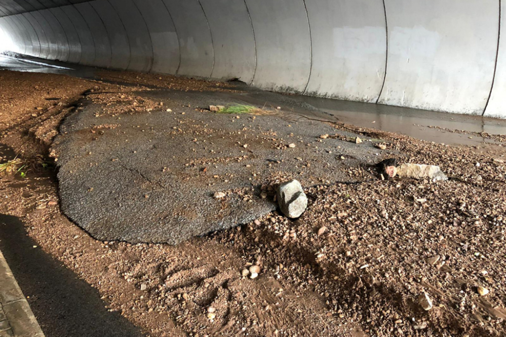Desperfectes al túnel de Can Dalmases