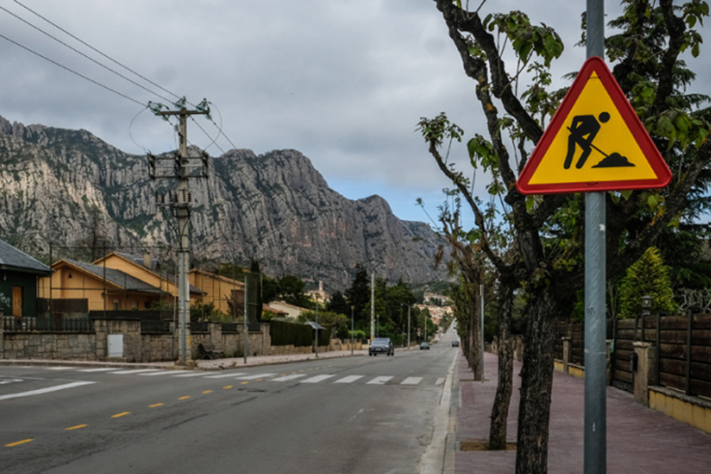 L'Av. del Centenari és un dels carrers que rebrà millores en l'asfaltat