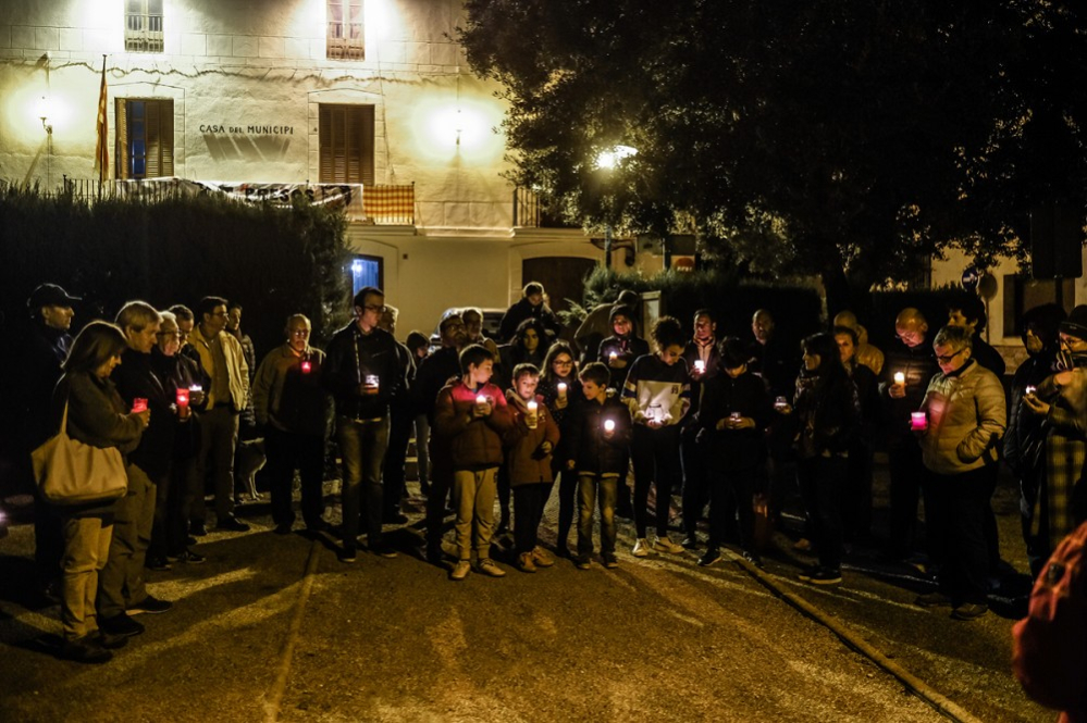 Cinc minuts de silenci per la llibertat dels presos polítics