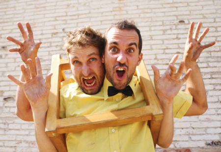 Circ Vermut, arts de carrer a Can Dalmases, dissabte, a les 12 hores.