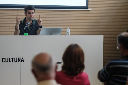Conferència sobre la transició en el model energètic