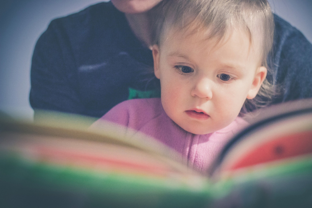 Avui, Escolta-Contes, a la Biblioteca