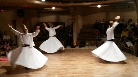 Els dervitxos ballaran diumenge