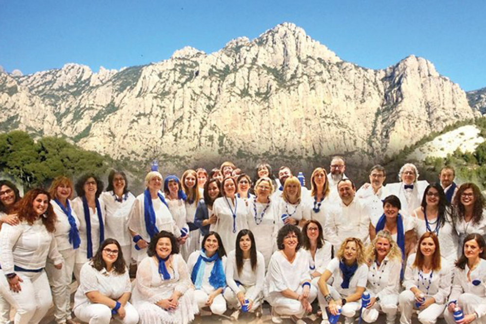 Amazing Gospel oferirà un concert en benefici de l'ONG Collbató per a la Solidaritat, a les Coves de Montserrat.