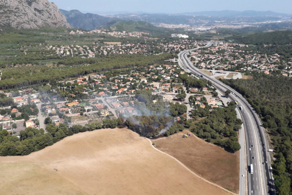 Vista aèria de l'incendi.