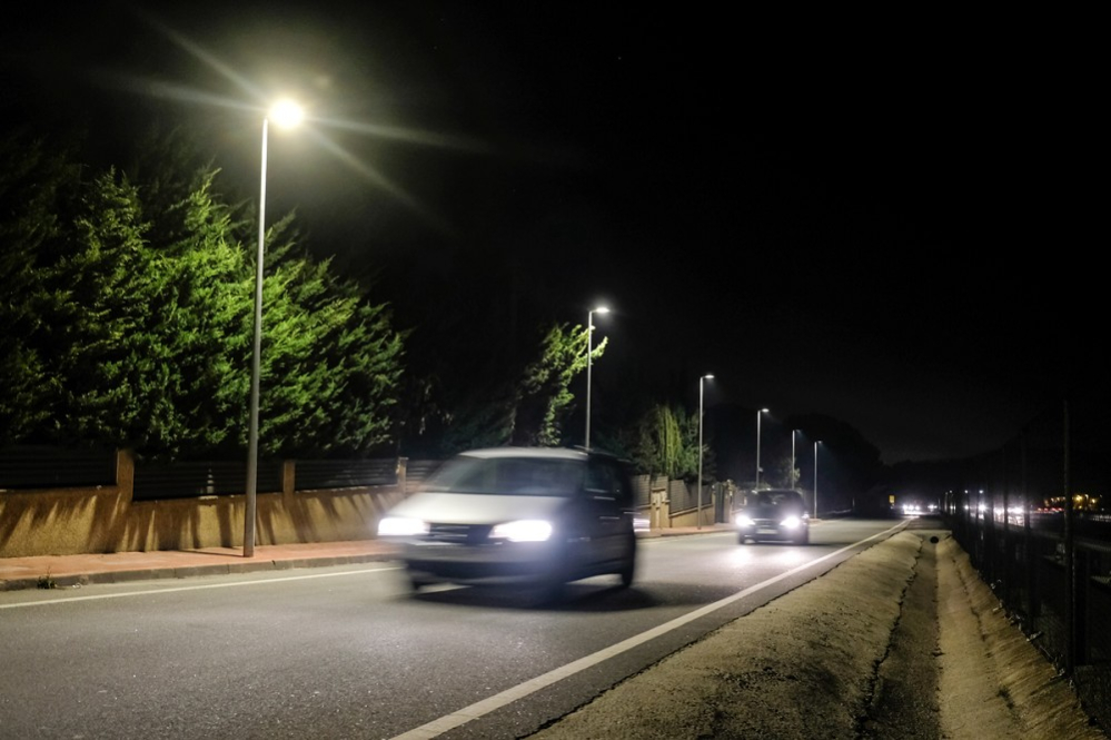 Nova il·luminació led al lateral de l'A-2