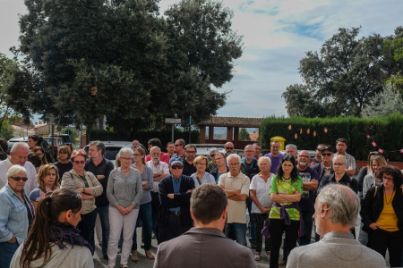 Concentració davant l'Ajuntament de Collbató