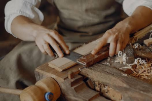 Curs pràctic d'iniciació a la conservació i restauració de mobles