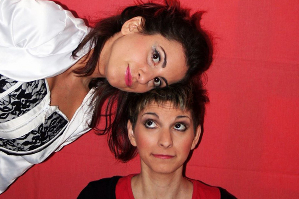Carmen i Bego, Niñas del Mago, demà al Casal de Cultura