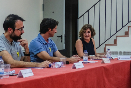 Moment del comiat de la secretària de l'Ajuntament, Pilar Ferrer