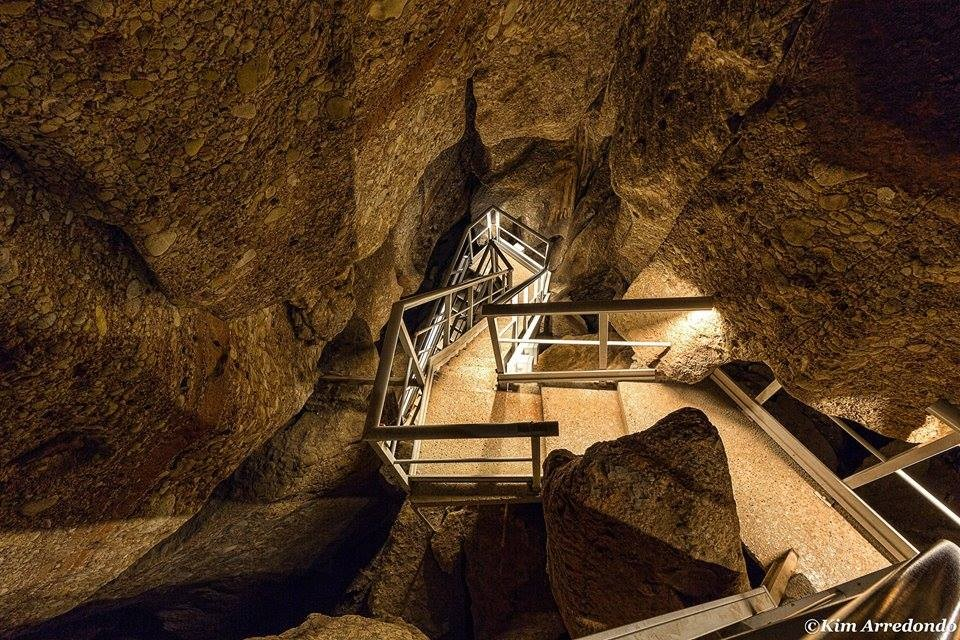 Pou del Diable, Coves de Montserrat. Foto de Kim Arredondo