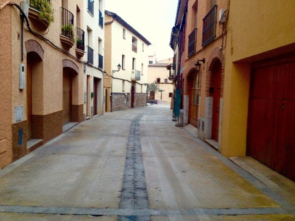 Distribució de sal als carrers de Collbató