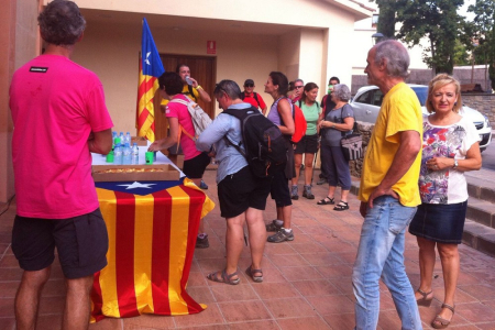 Rebuda oficial als participants de la marxa Som