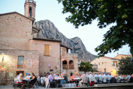 El Sopar de les Teulades, a la plaça de l'Era