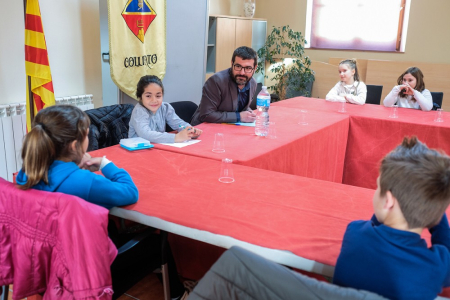 Visita dels nens de l'escola La Salut a l'Ajuntament